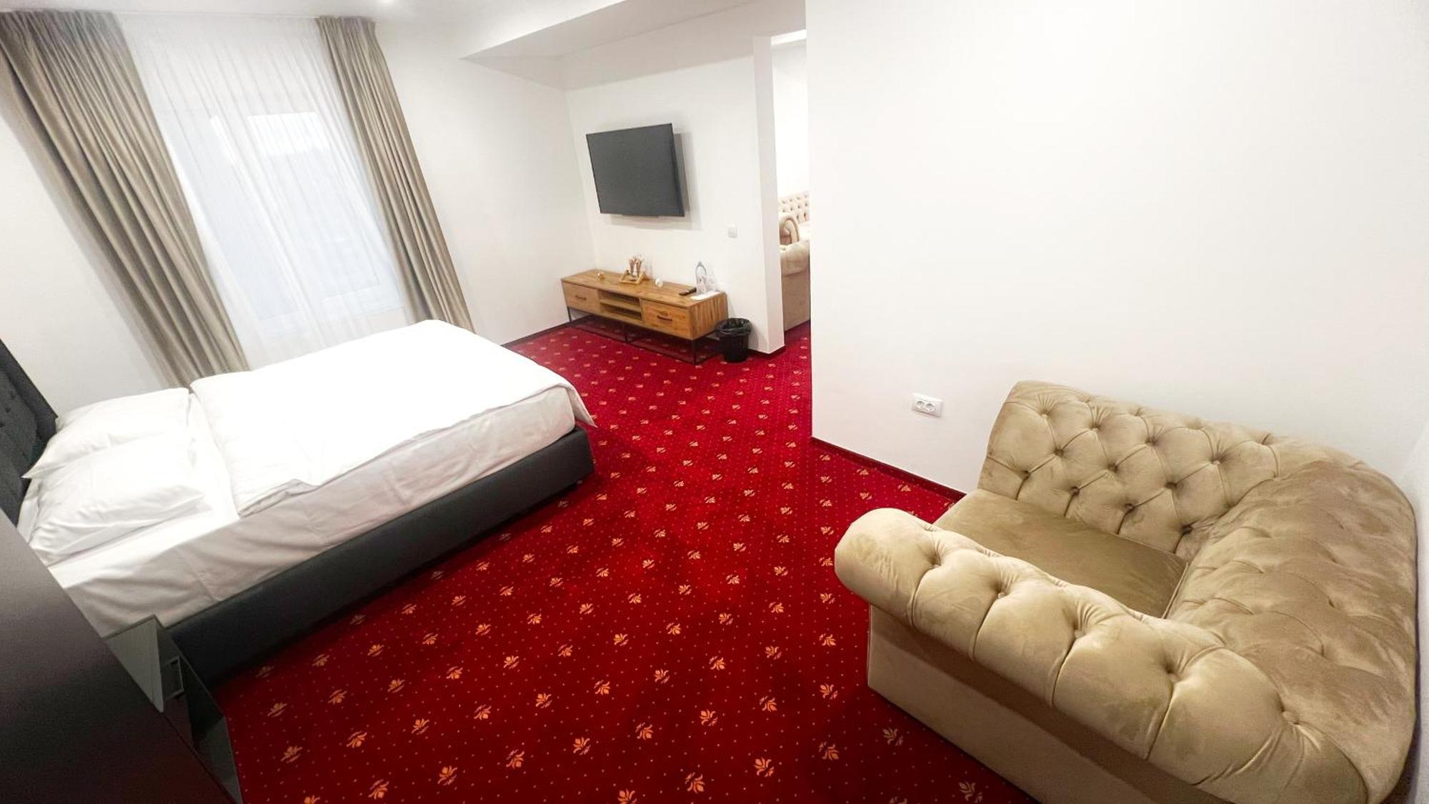 Mimi Hotel Corabia Zewnętrze zdjęcie