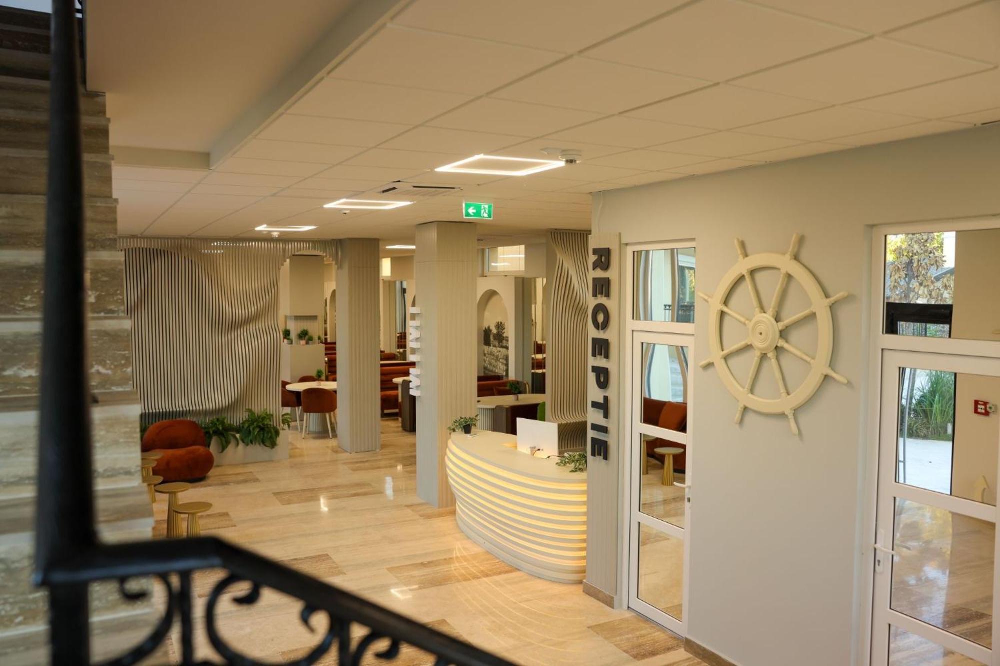 Mimi Hotel Corabia Zewnętrze zdjęcie